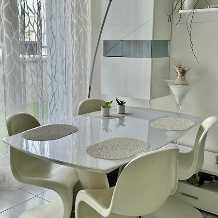 אביניון Appartement De Standing, Parking Prive, Climatise, Proche Du Centre-Ville Et La Gare Centre מראה חיצוני תמונה