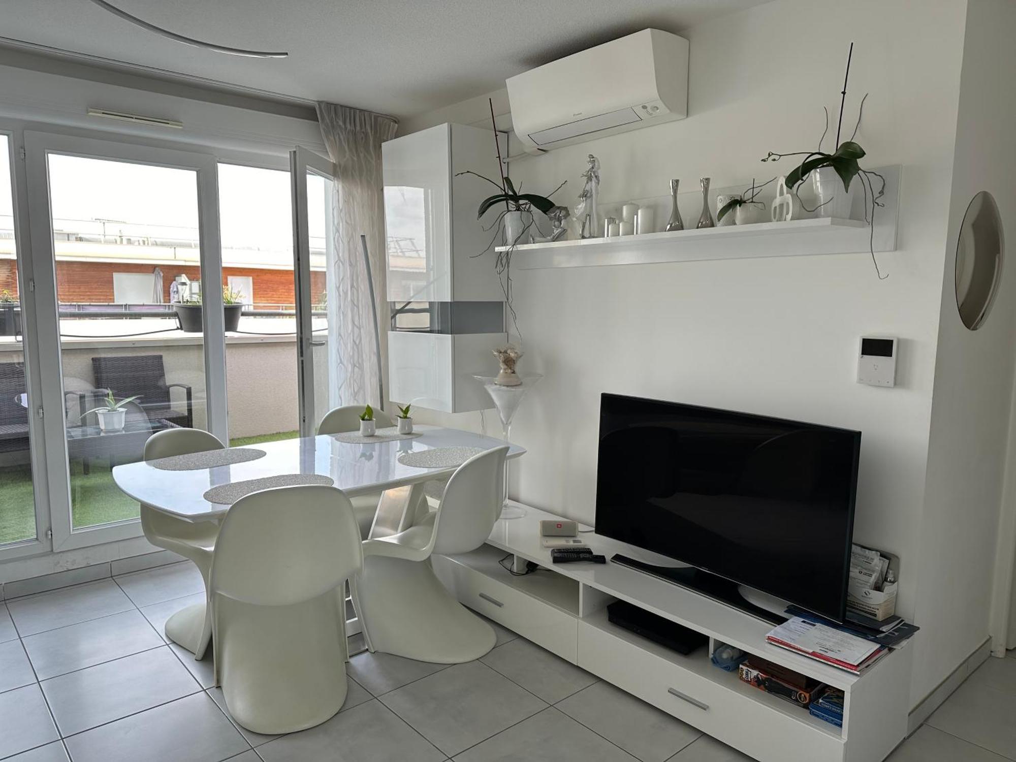 אביניון Appartement De Standing, Parking Prive, Climatise, Proche Du Centre-Ville Et La Gare Centre מראה חיצוני תמונה